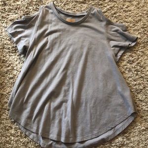 Cold shoulder Harper Canyon shirt